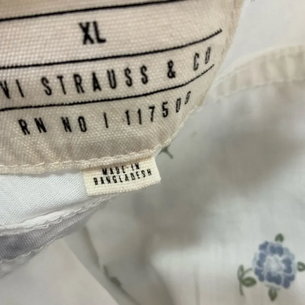 Levis coastal xl everyday