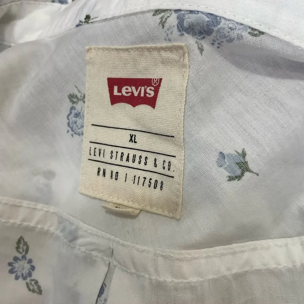 Levis white out levi