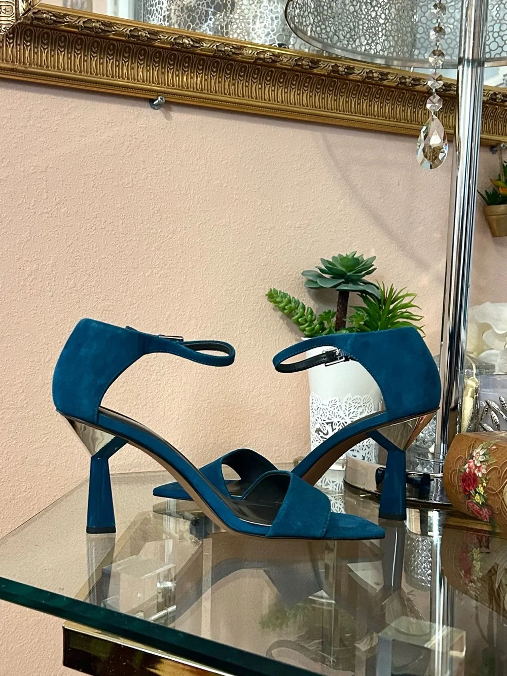 Franco Sarto genuine suede