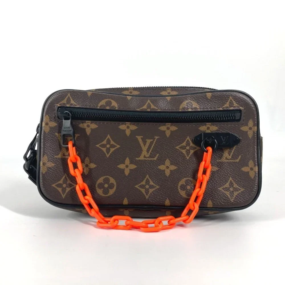 LOUIS VUITTON Authentic Black Monogram Canvas Pochette Pouch