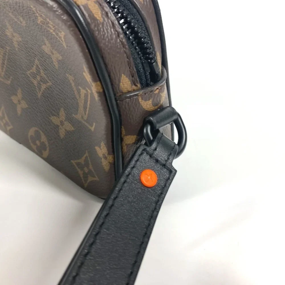 LOUIS VUITTON Authentic Black Monogram Canvas Pochette Pouch