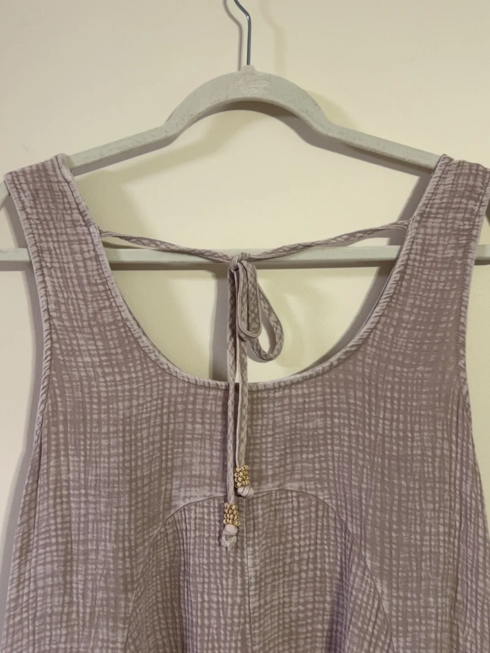easel soft mauve