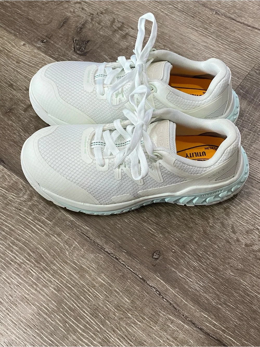 KEEN Utility Carbon Toe EH Work Shoes Women’s 7.5W White Safety Sneakers