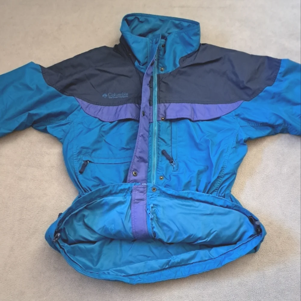 Columbia teal blue