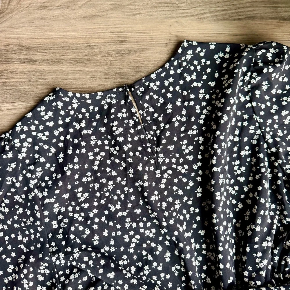 SHEIN black floral