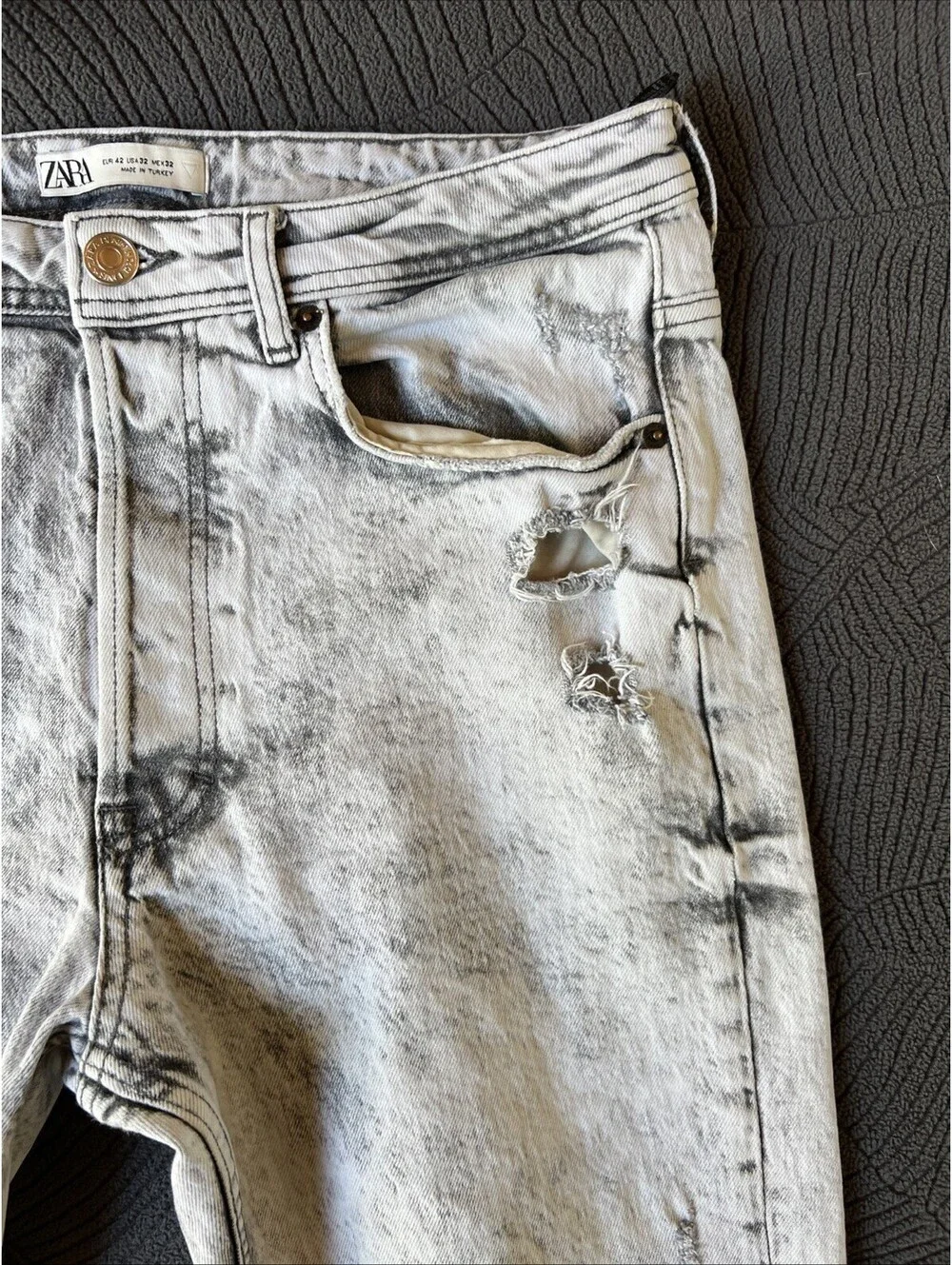Zara straight any jeans