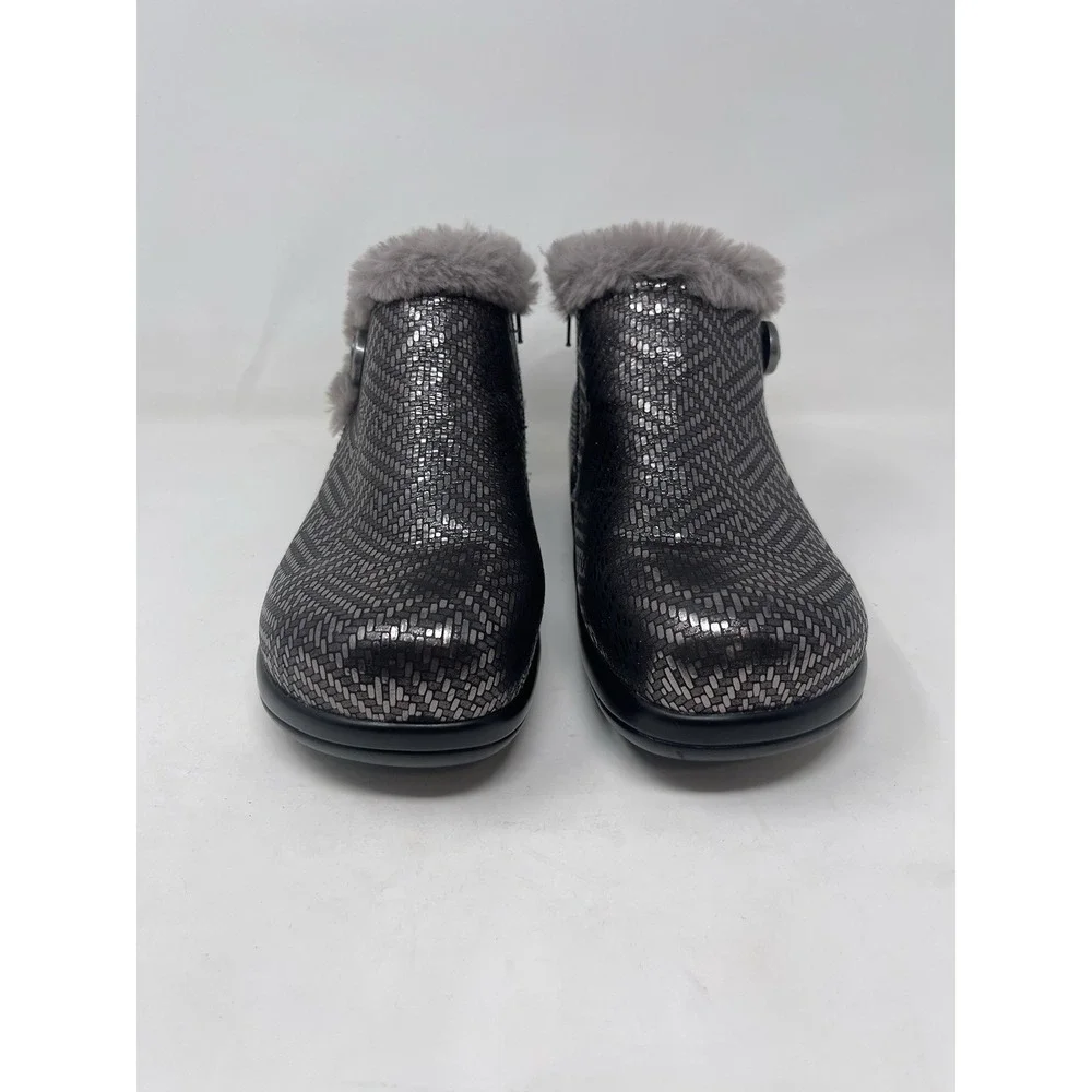 Alegria Womens Ankle Boots 8/8.5 Eu 38W Faux Fur Lined MER532 Silver Leather