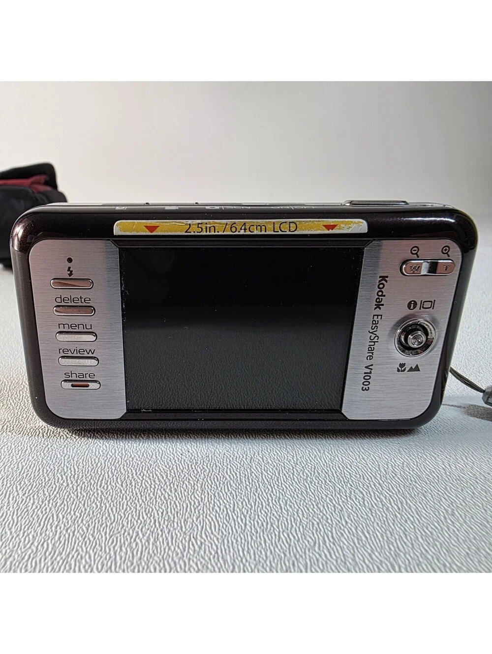 Kodak EasyShare V1003 10.0 MP Point & Shoot Digital Camera - Tested