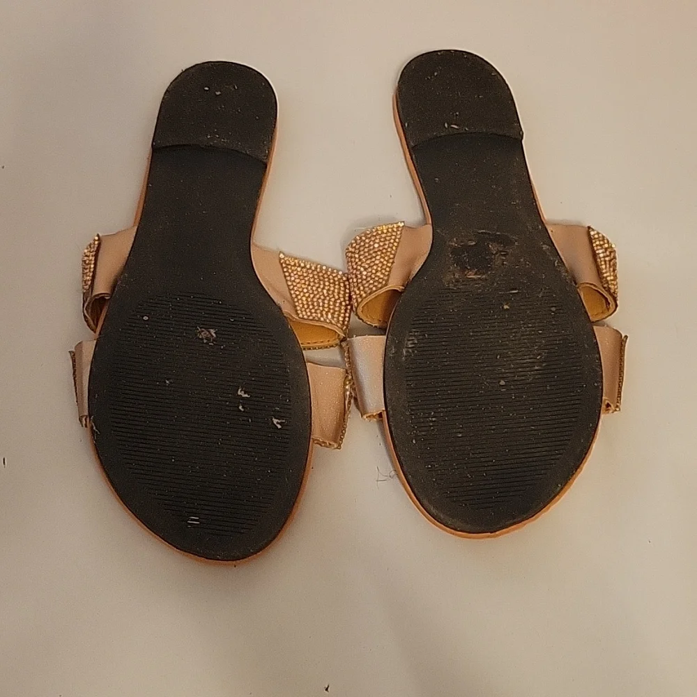 the fashion supply gently worn
