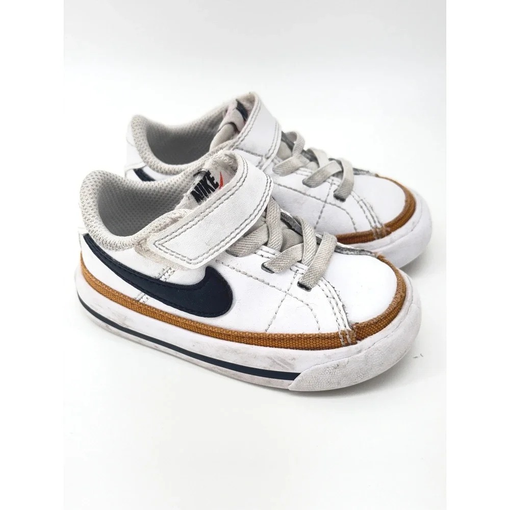Nike court legacy