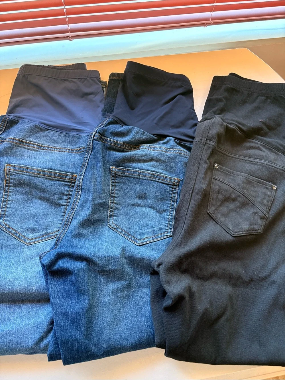 💙Time & Tru 3-Pack Maternity Jeggings - Blue Denim & Black
