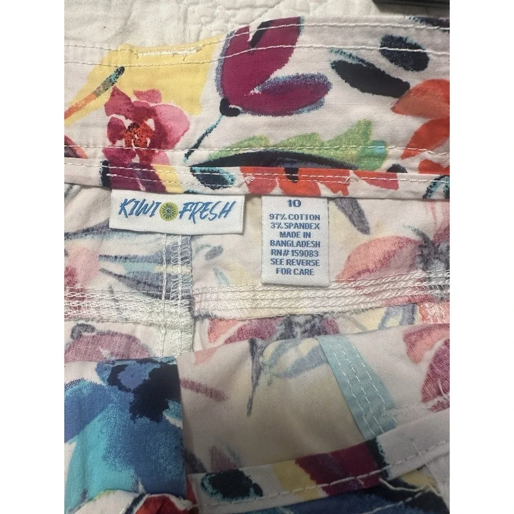 Kiwi Fresh Womens Floral Botanical Shorts Cotton Stretch Size 10 - 6
