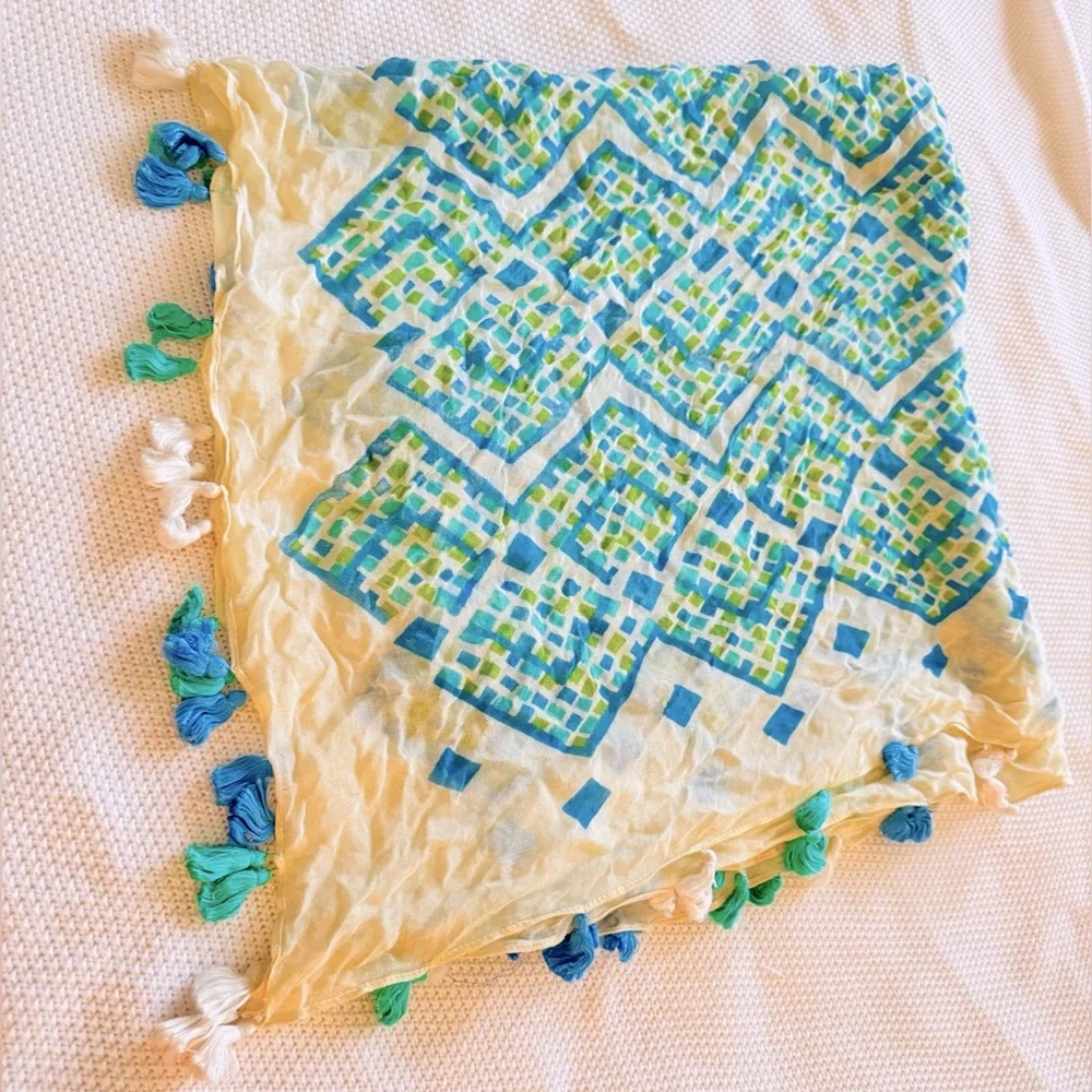 Vera Bradley skirt see