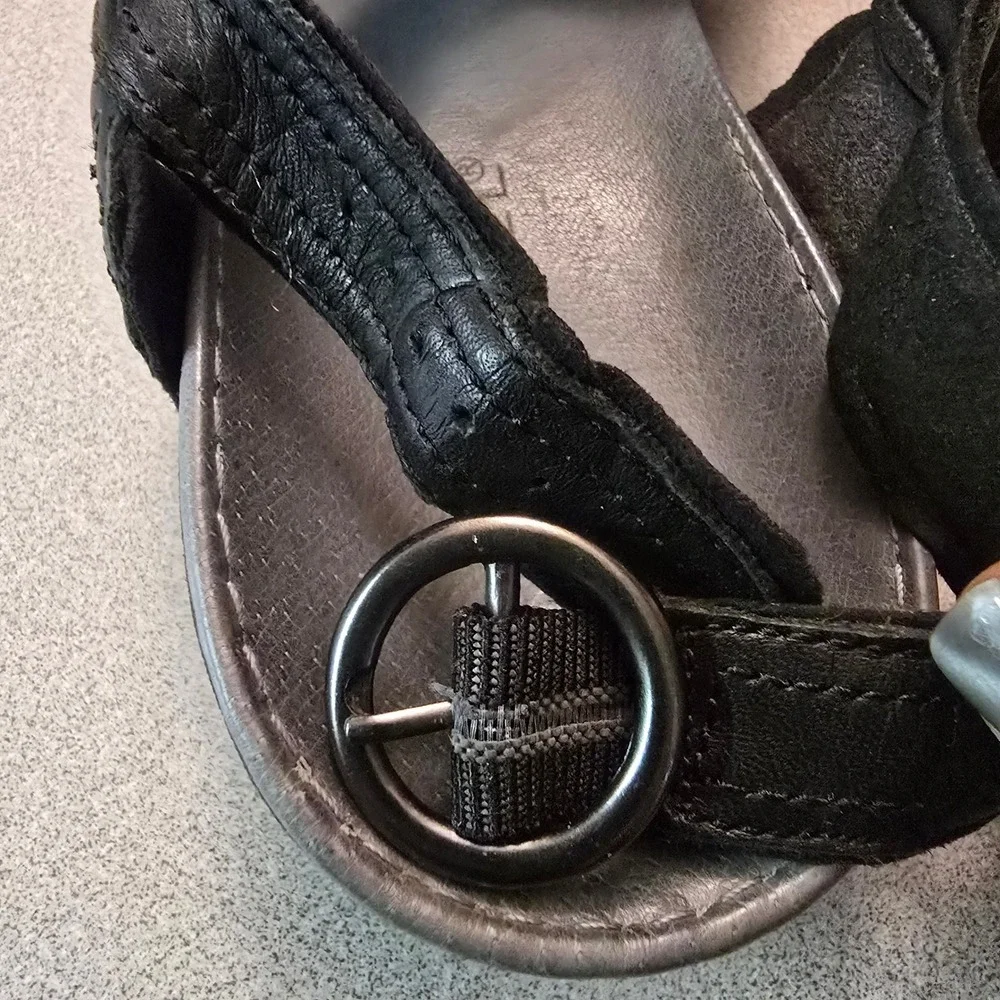 Merrell leather strappy