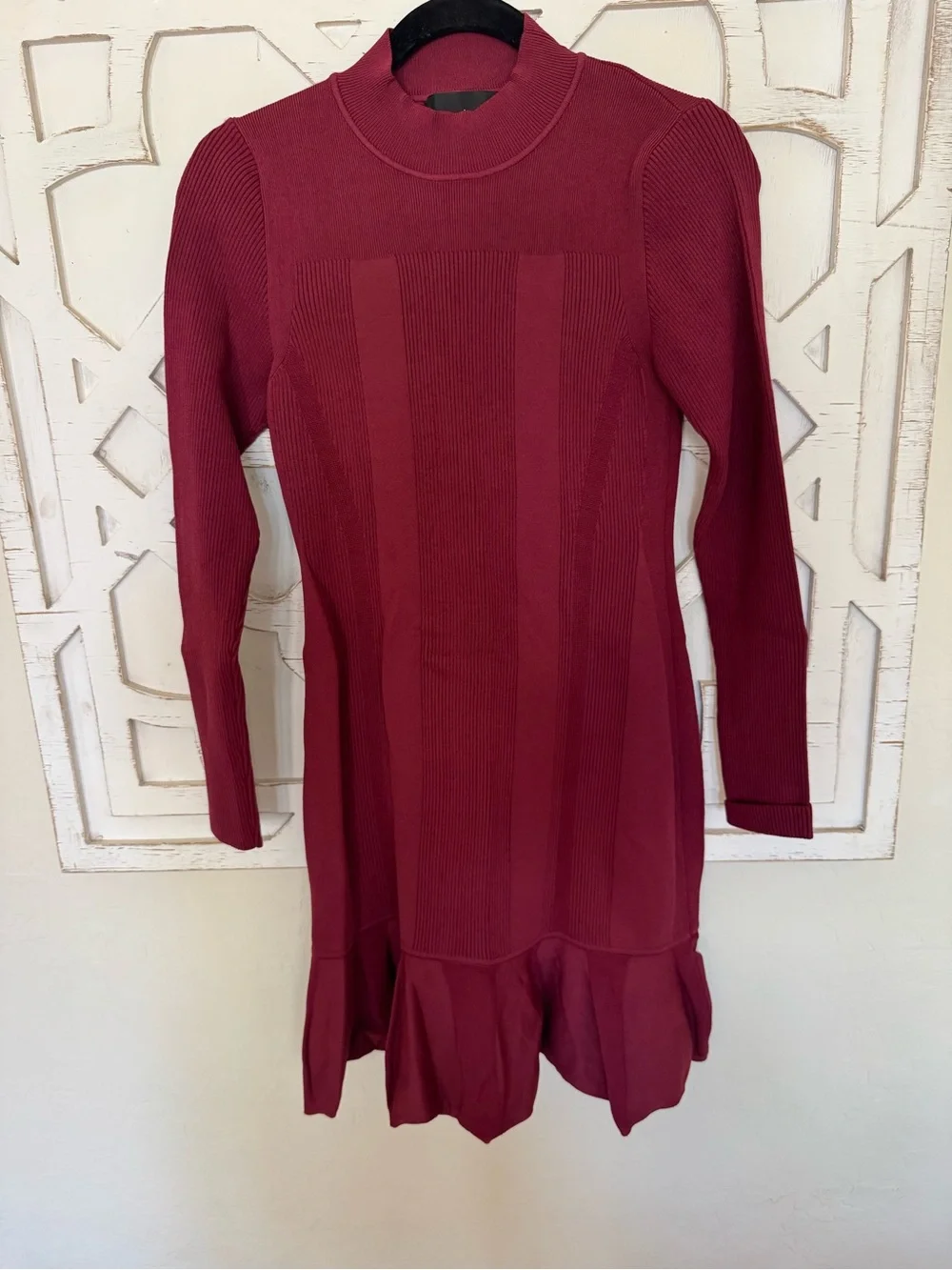 NWT Nicole Miller Rib-Knit Long Sleeve Ruffle Hem Dress - Burgundy
