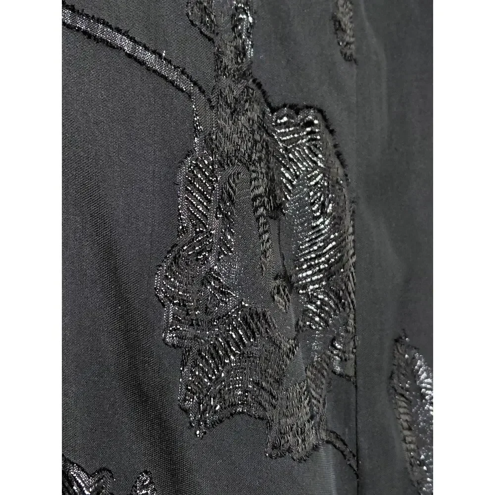 Laundry By Shelli Segal fit tip
