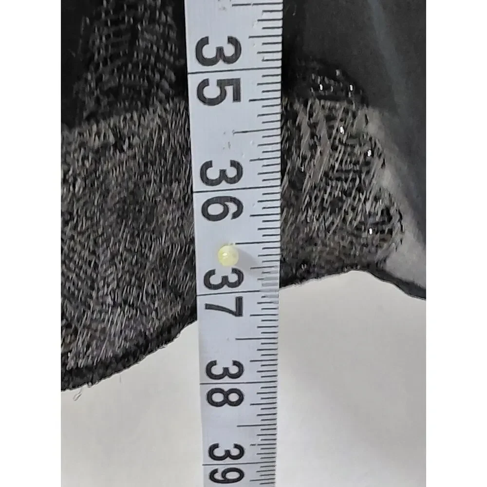 Laundry By Shelli Segal fit tip