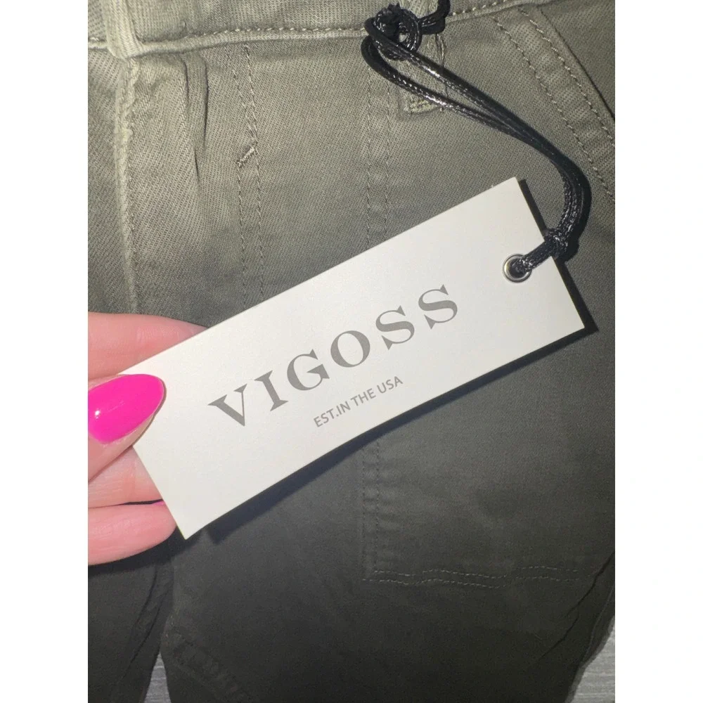 Vigoss silhouette features inspired