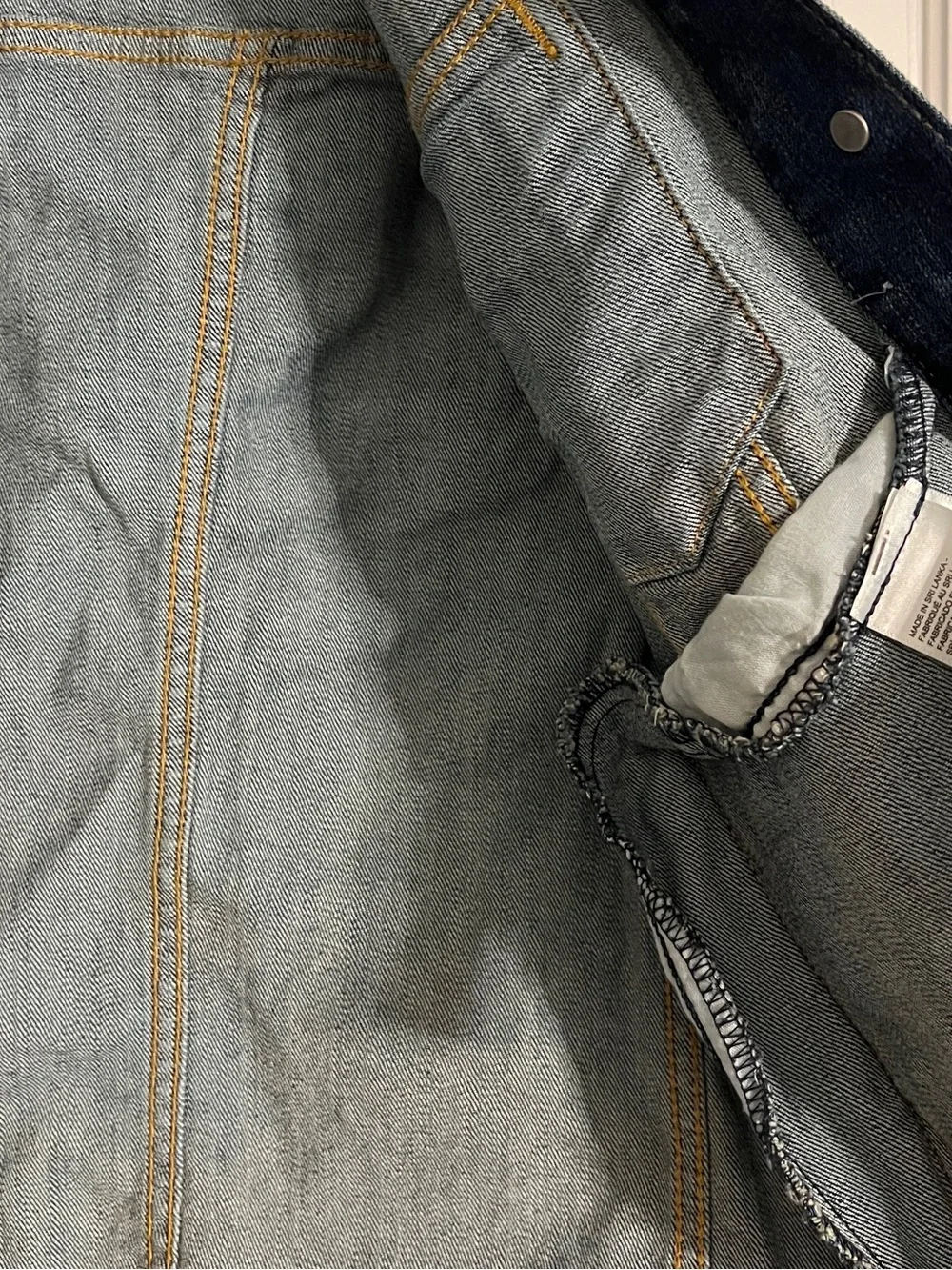 Levis cotton label 1%