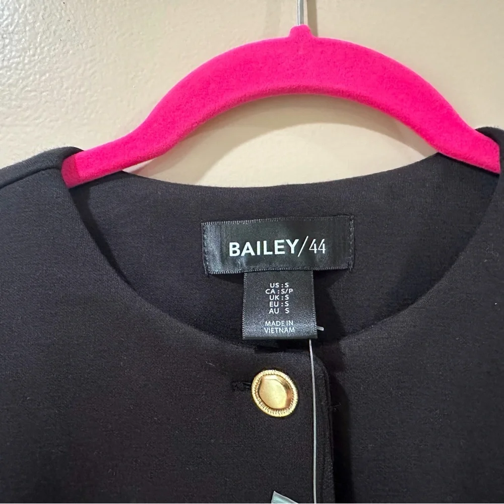 Bailey 44 top 44 closures