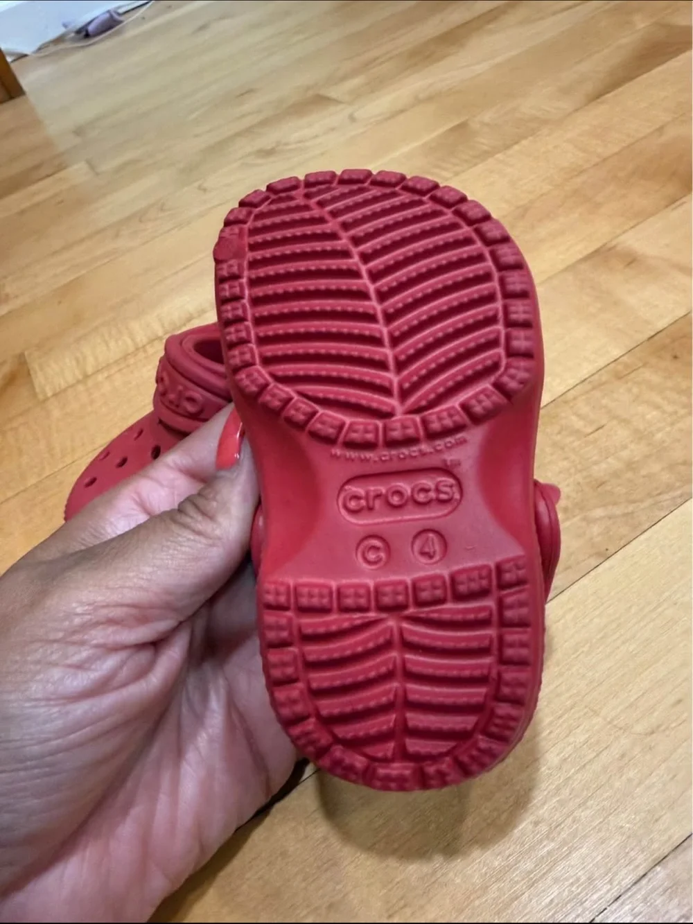 CROCS bright red