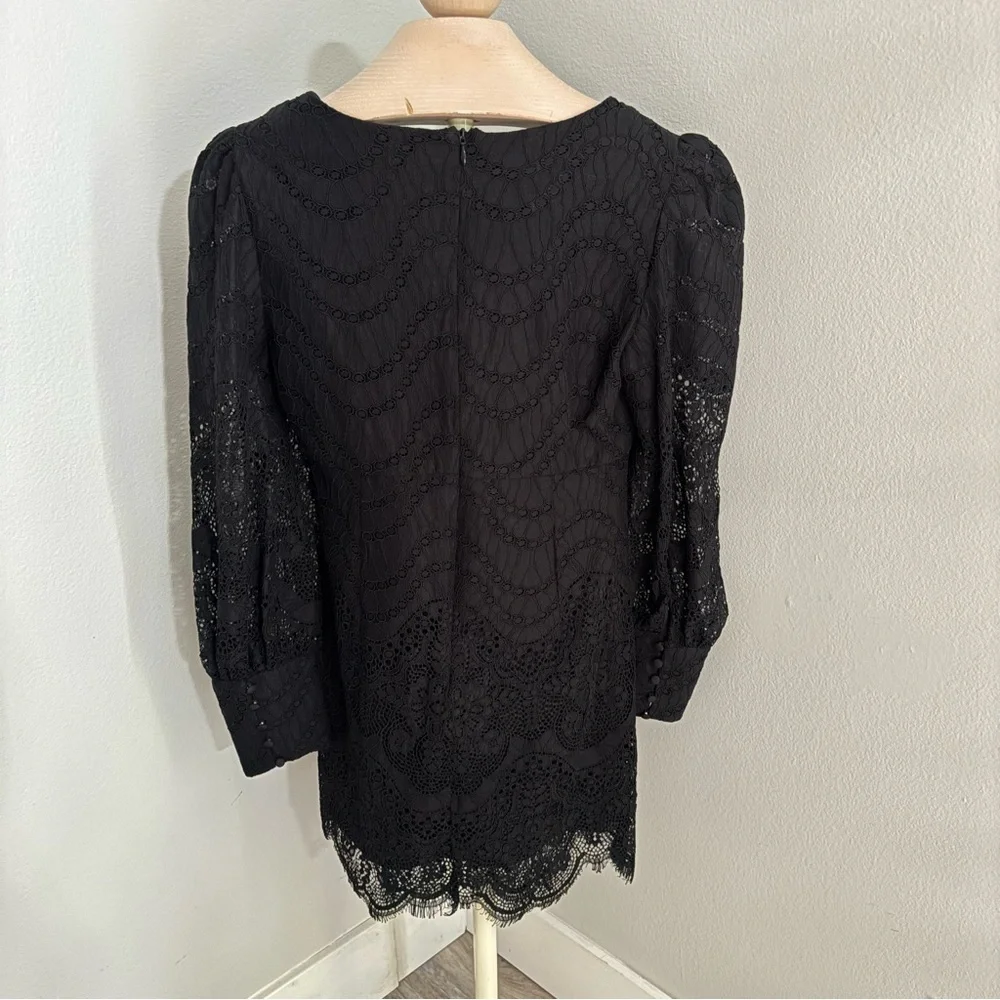 Bardot chic black