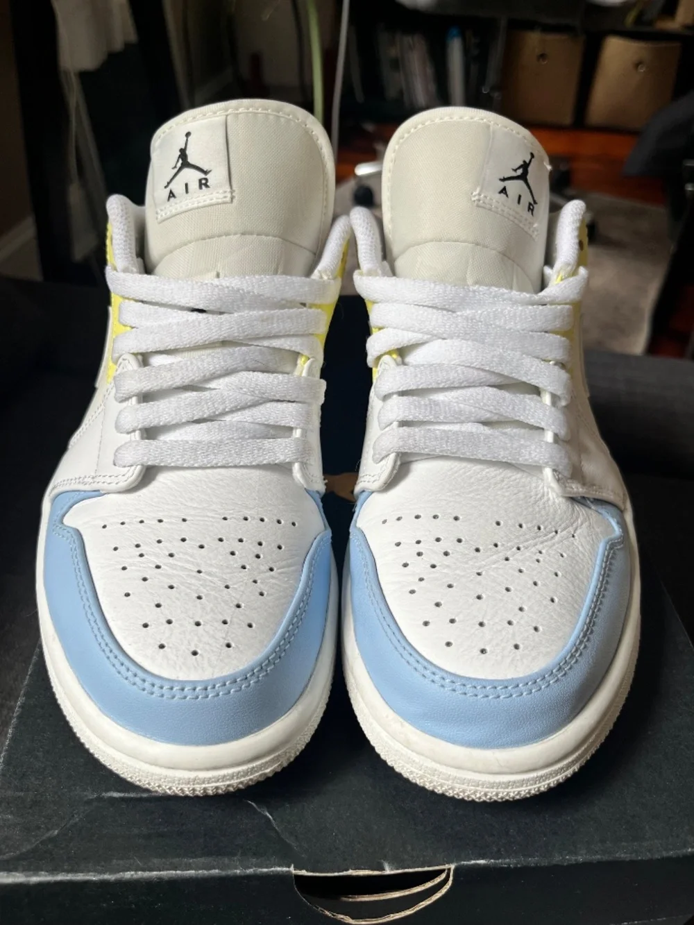 Jordan 06 100