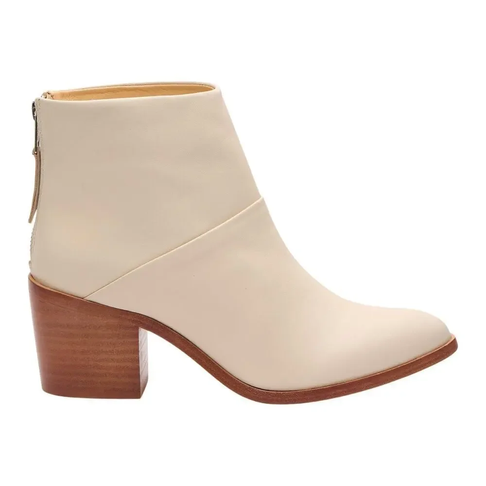 Nisolo new women