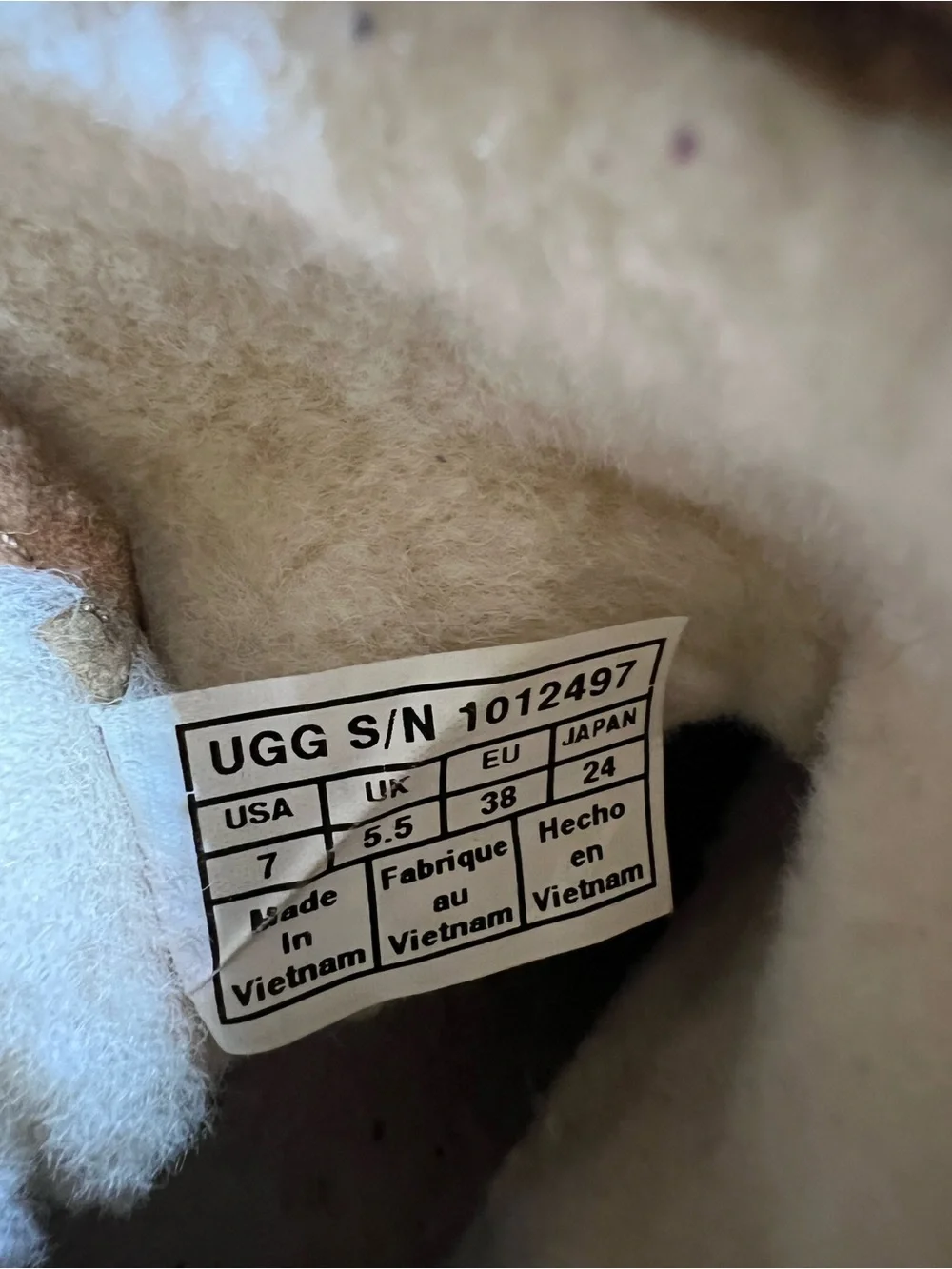 UGG classic ankle