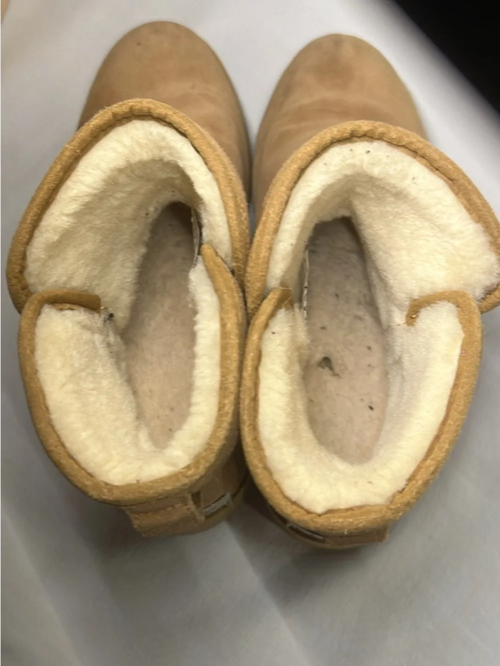UGG classic ankle