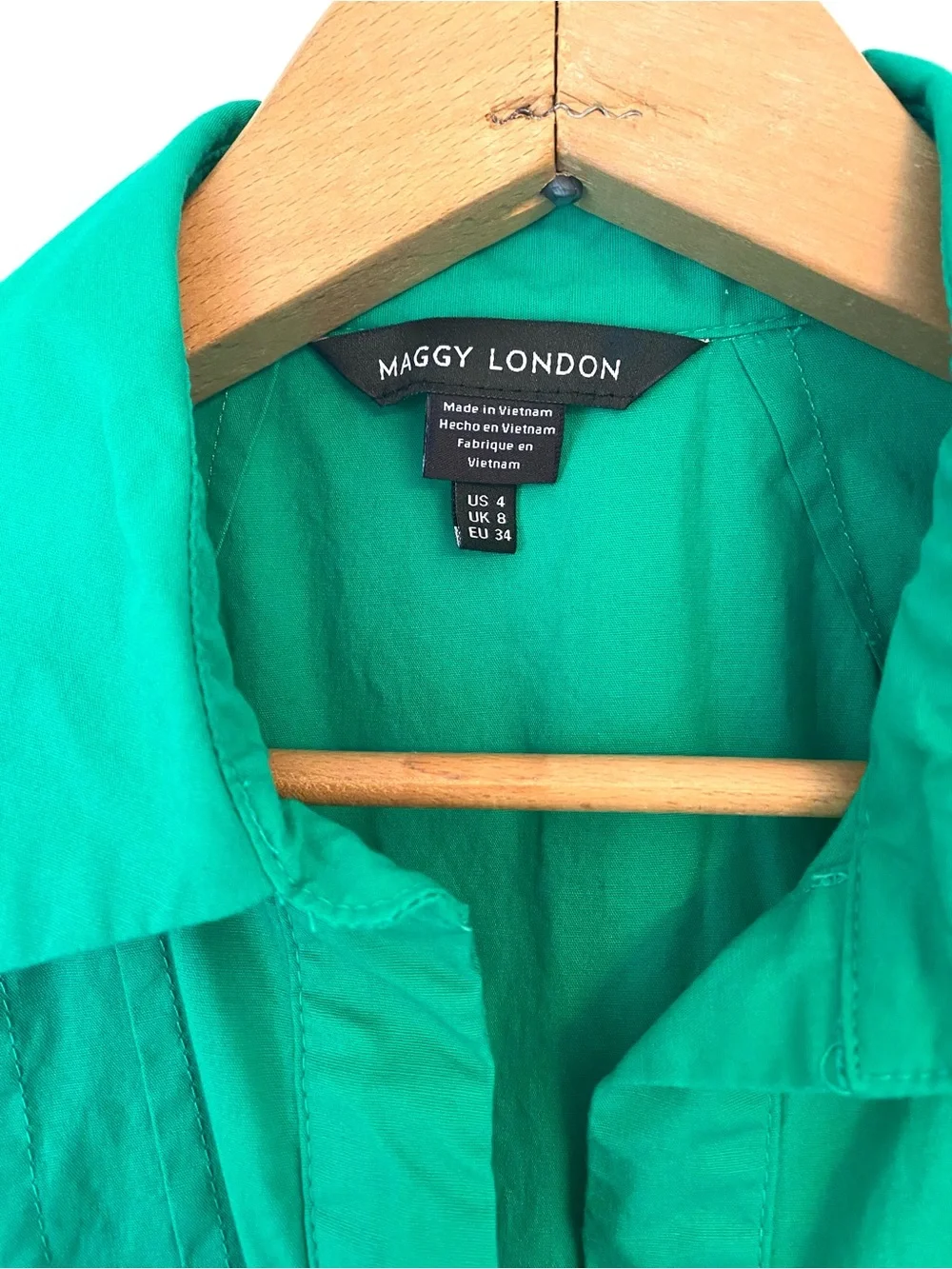 Maggy London bright emerald