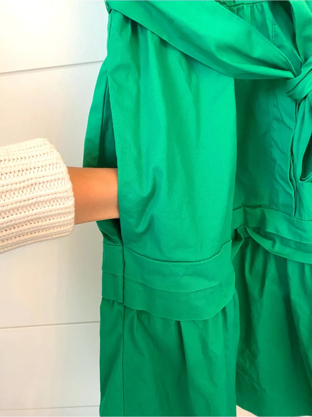 Maggy London bright emerald