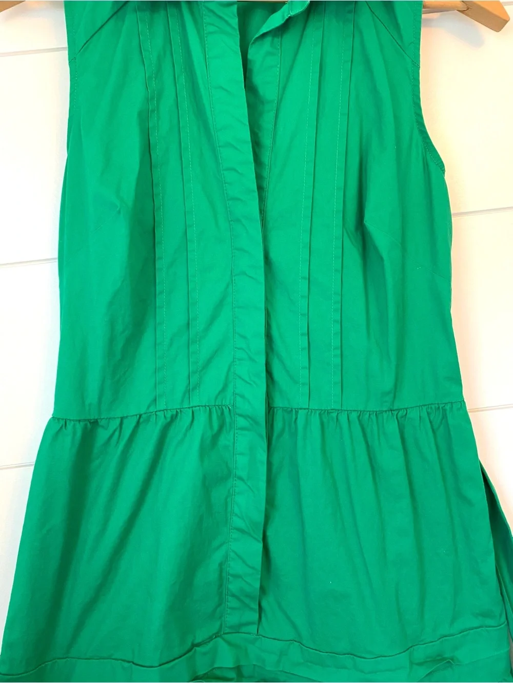 Maggy London bright emerald