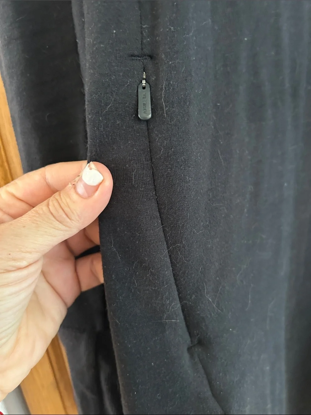 Athleta simple crew