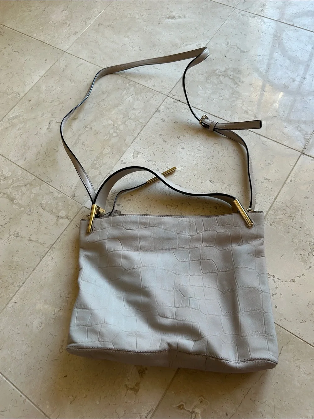 Kate Spade Classic Croc-Embossed Leather Tote - Light Gray