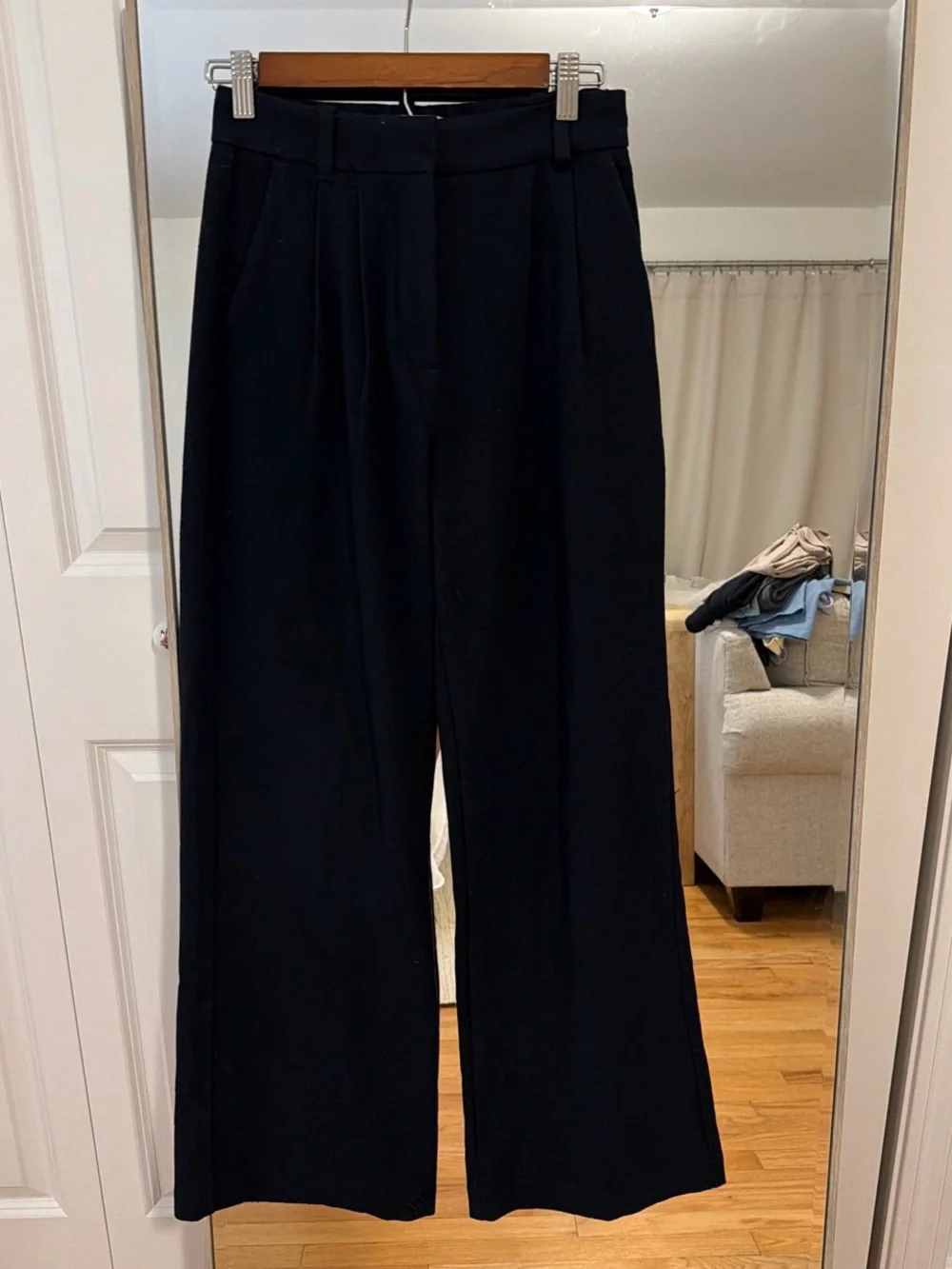 Abercrombie & Fitch Sloane Tailored Wide Leg Pant