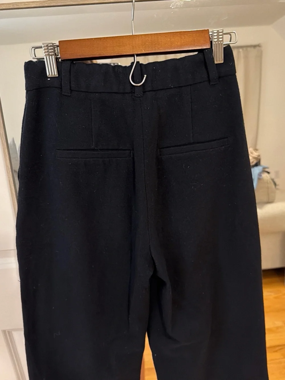 Abercrombie & Fitch versatile wide