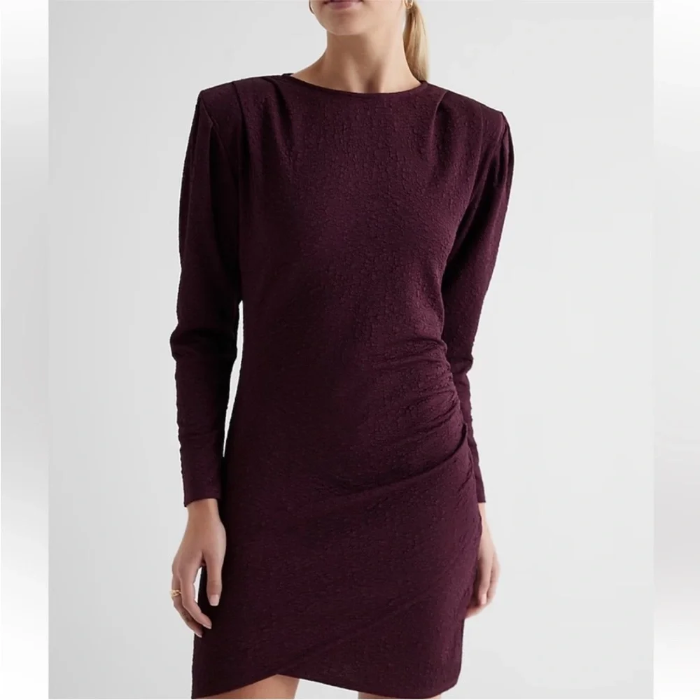 Express turn heads