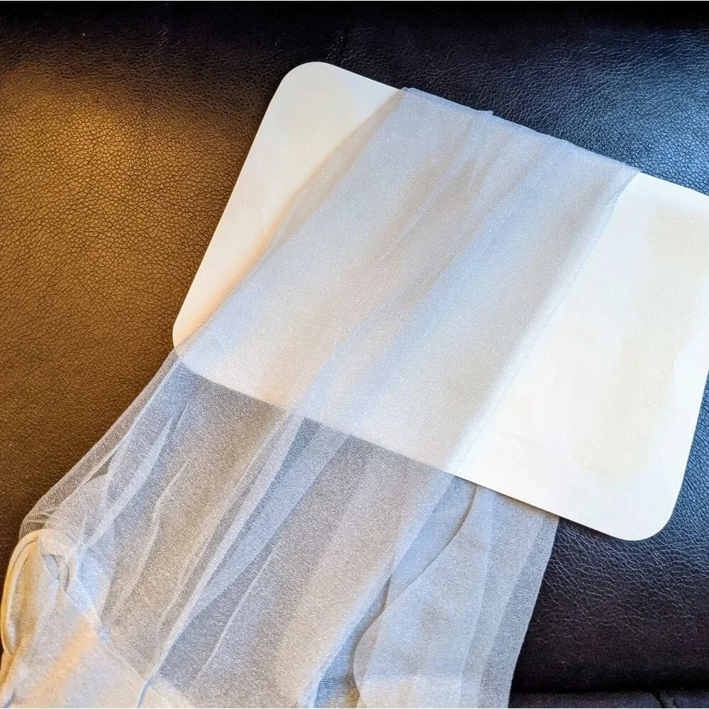 Hanes one pair