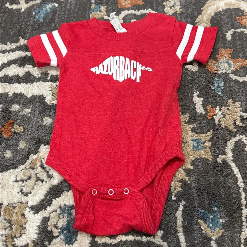 Arkansa Razorback‎ Onsie Size 6 Months Red White