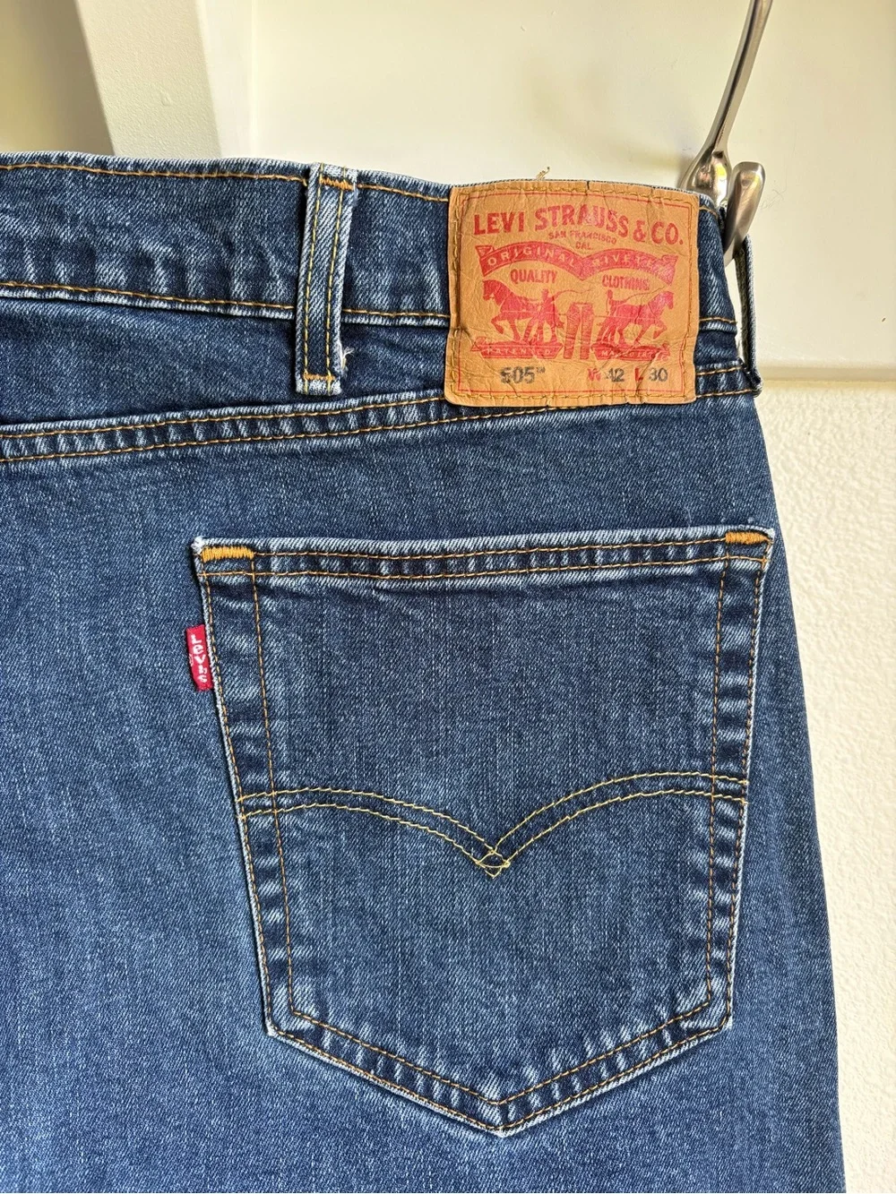 Levis classic straight