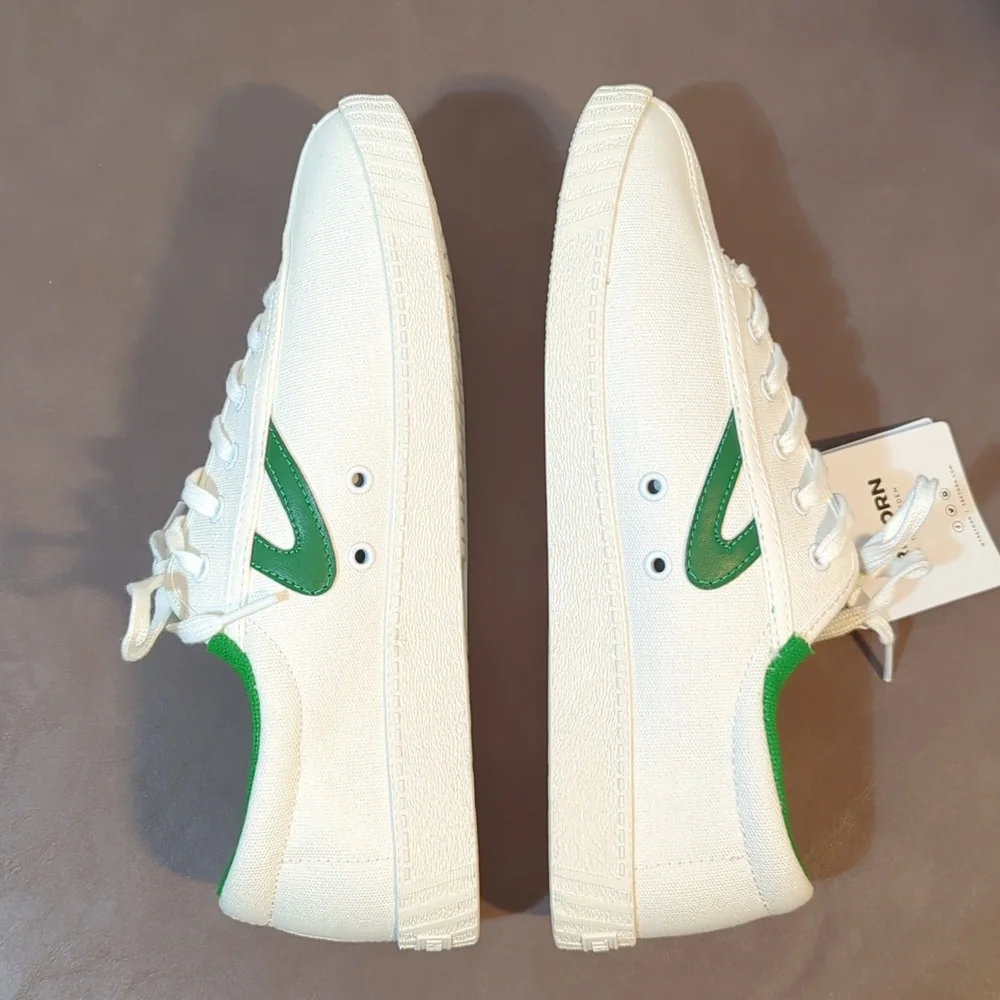 Tretorn Canvas Women's Tennis Shoes Size 10W Comfort Insole System White Green