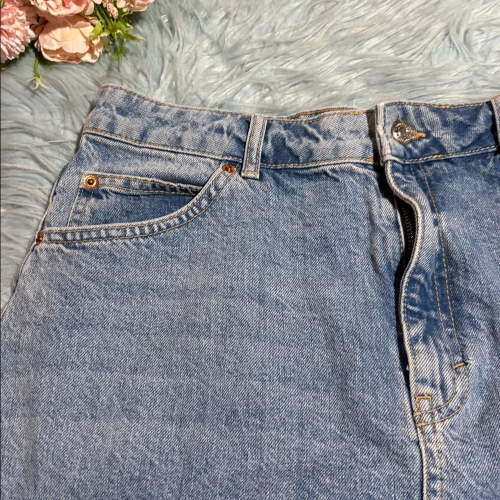Topshop Blue Denim Cut Off Skirt sz 10