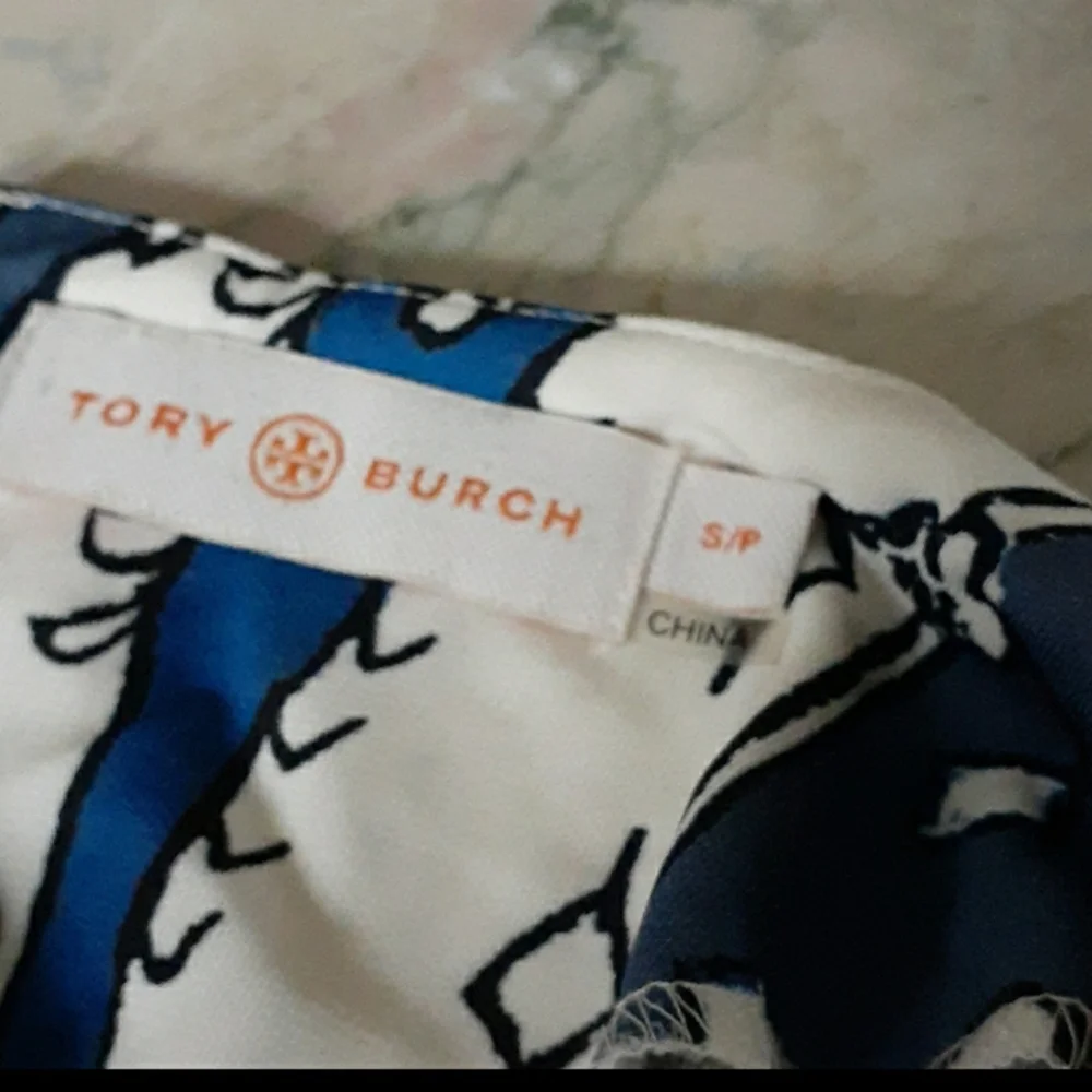 Tory Burch excellent measurement