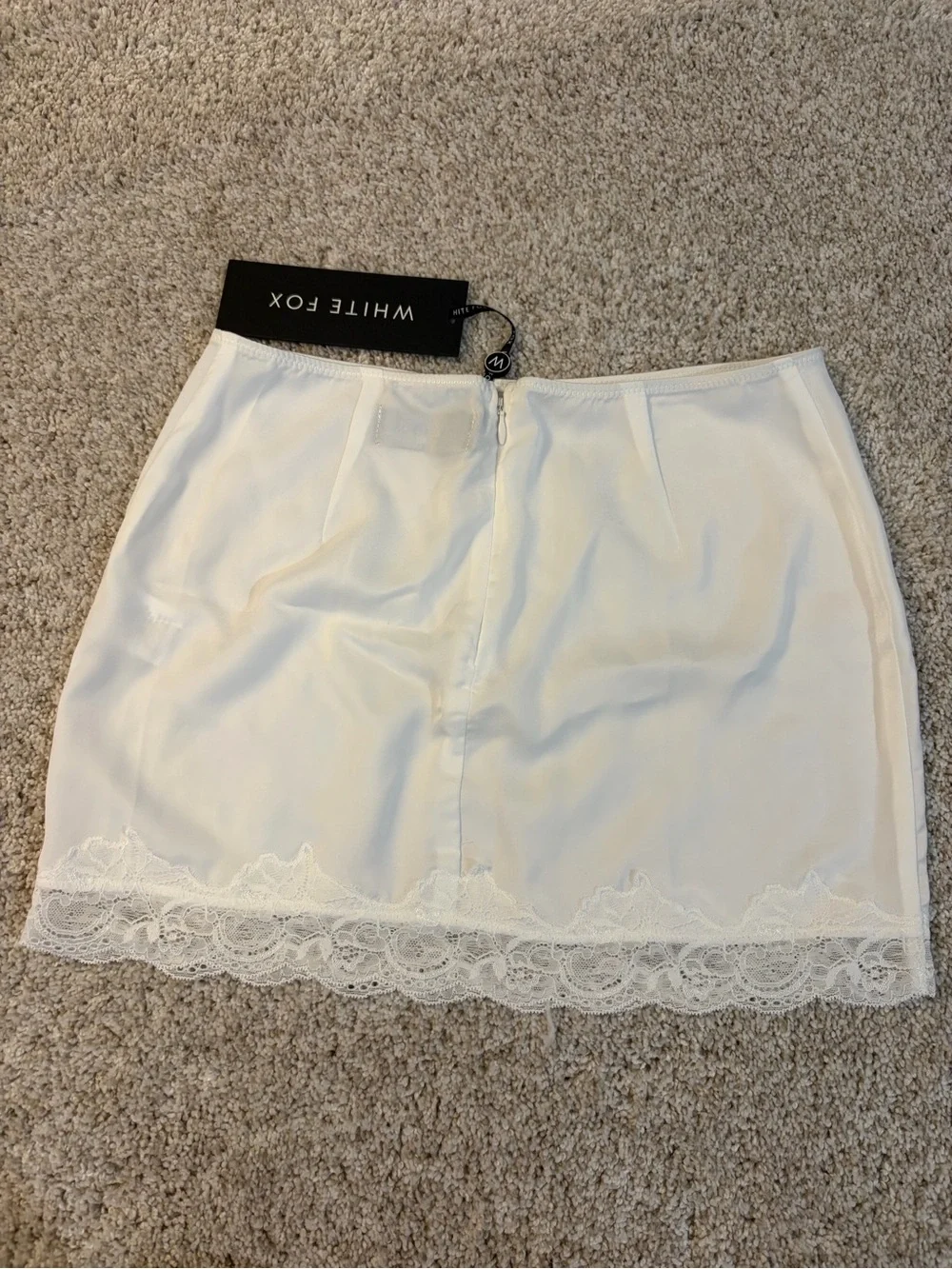 White Fox Boutique chic white