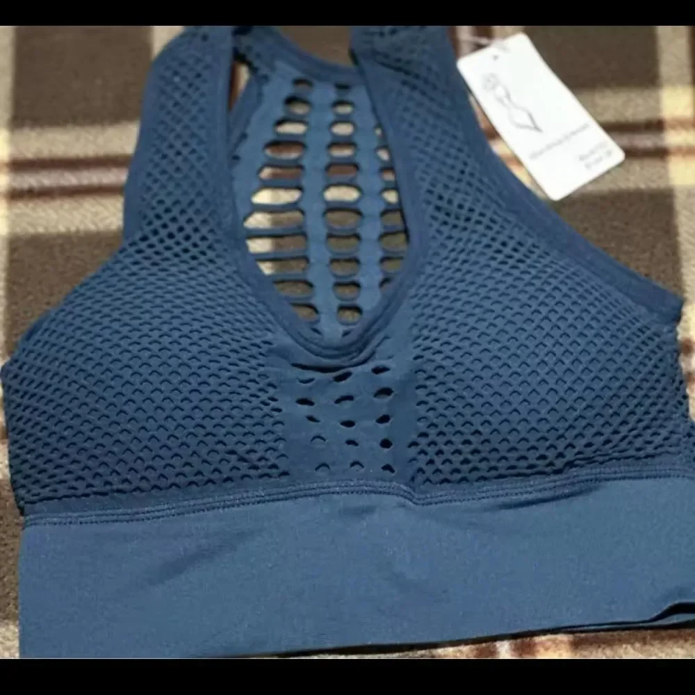 NWT Navy Blue Mesh Sports Bra size Small / Medium