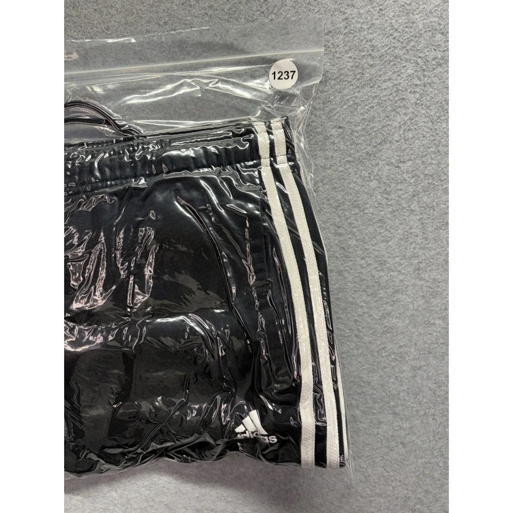 adidas essentials stripes