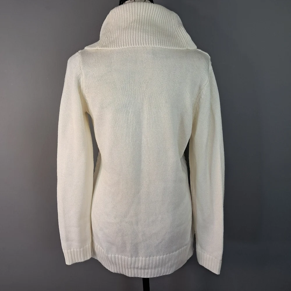 Calvin Klein stylish this neck