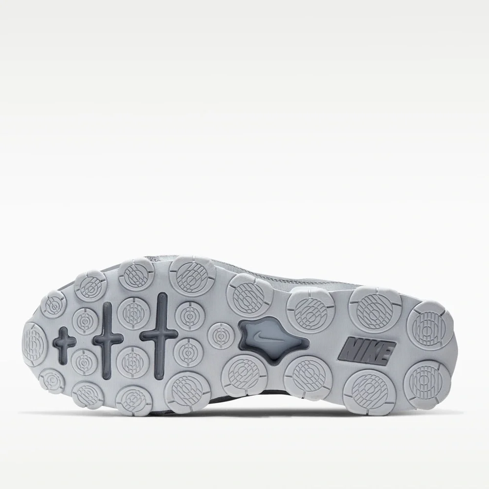 Nike Reax 8 TR Men's Workout Grey Low-Top Sneakers- 9.5