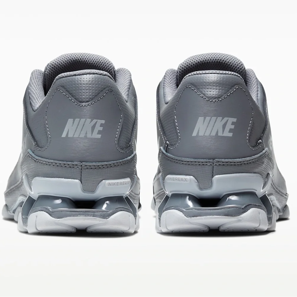 Nike Reax 8 TR Men's Workout Grey Low-Top Sneakers- 9.5